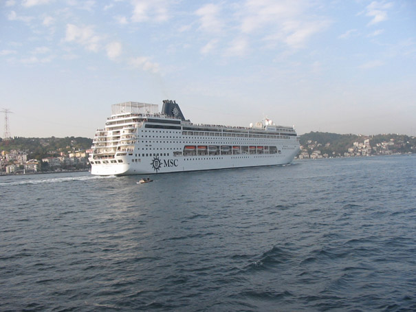 Brodovi, camci i tankeri u Istanbulu (Turska) 19 A.jpg